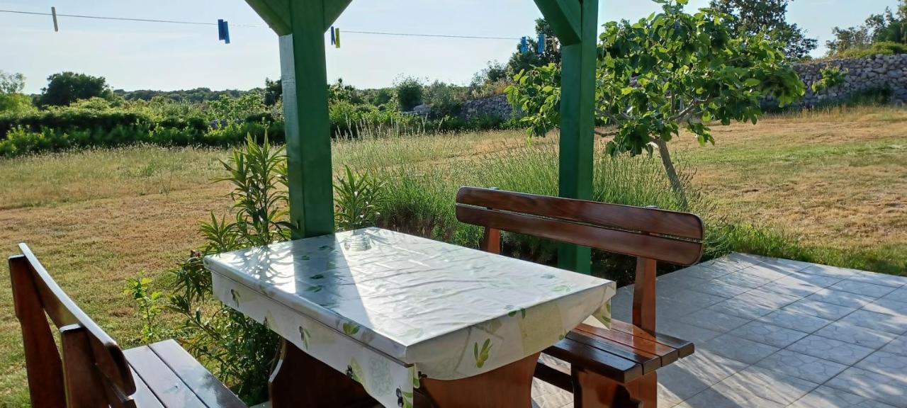 Krcina Holiday Home Cres Εξωτερικό φωτογραφία