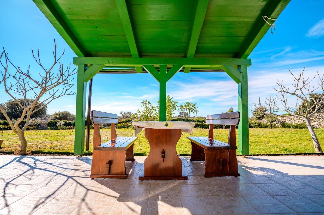 Krcina Holiday Home Cres Εξωτερικό φωτογραφία